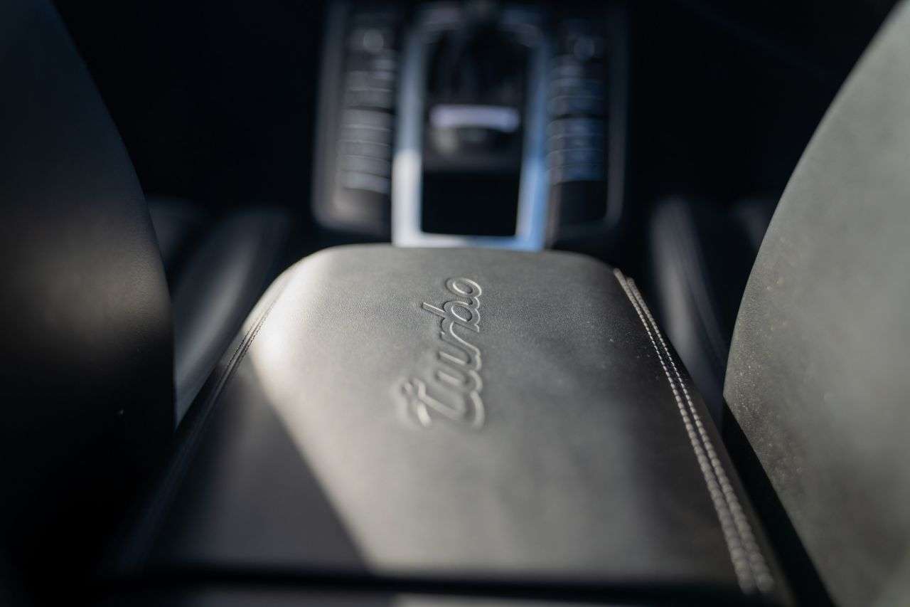 2017 PORSCHE MACAN 2017 PORSCHE MACAN
