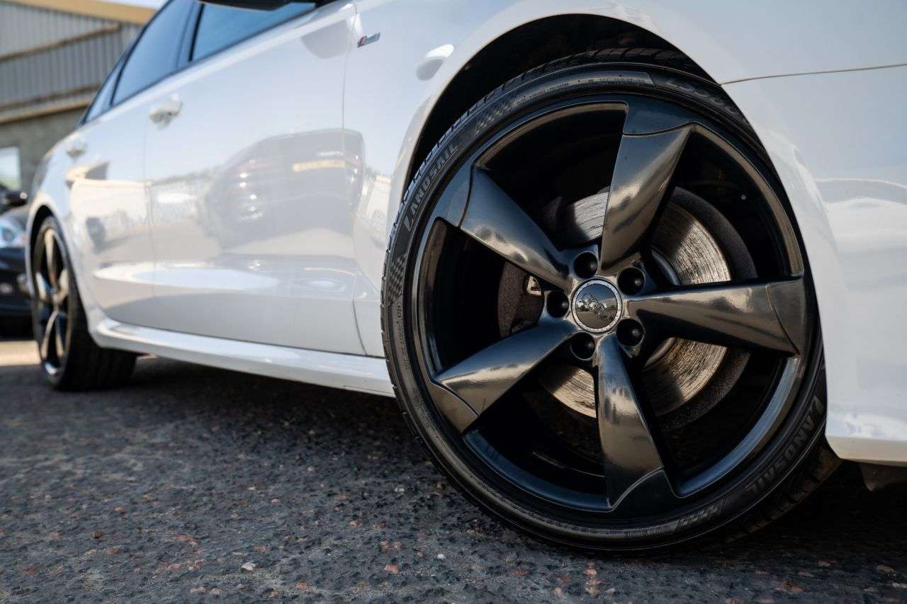 2013 AUDI A6 SALOON 2013 AUDI A6 SALOON