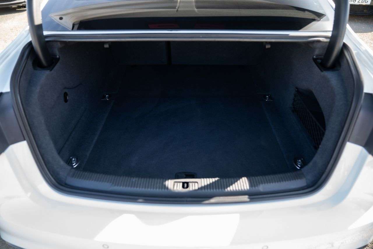 2013 AUDI A6 SALOON 2013 AUDI A6 SALOON