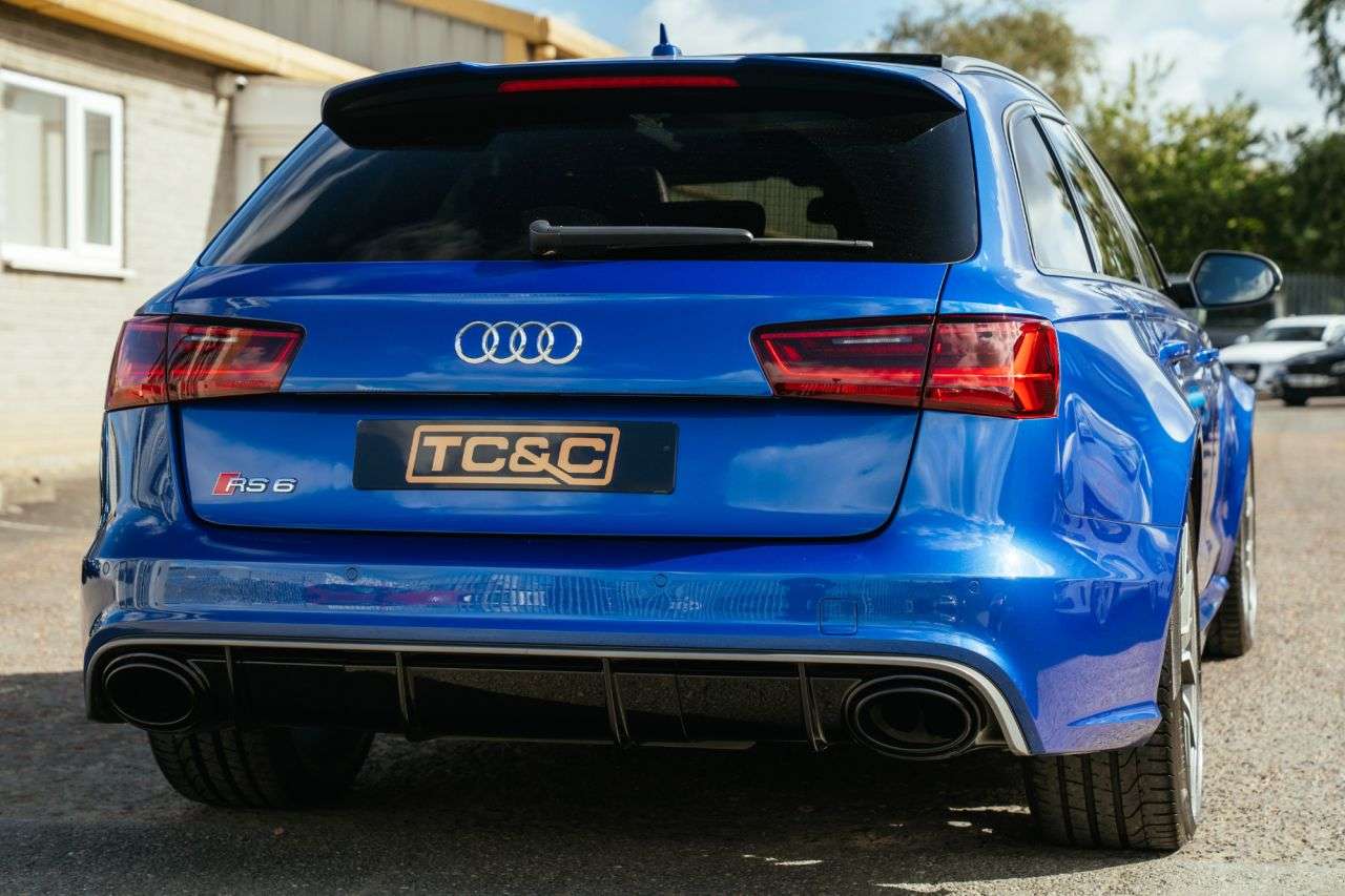 2016 AUDI RS6 AVANT 2016 AUDI RS6 AVANT