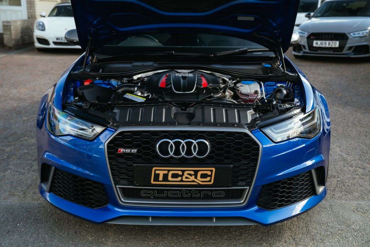 2016 AUDI RS6 AVANT 2016 AUDI RS6 AVANT