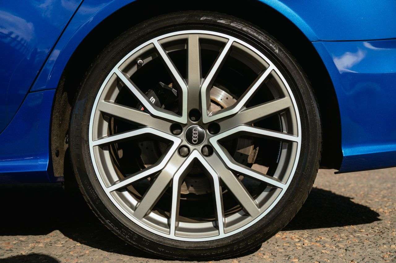 2016 AUDI RS6 AVANT 2016 AUDI RS6 AVANT