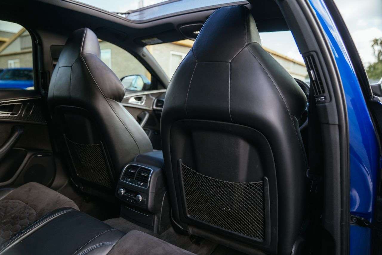 2016 AUDI RS6 AVANT 2016 AUDI RS6 AVANT