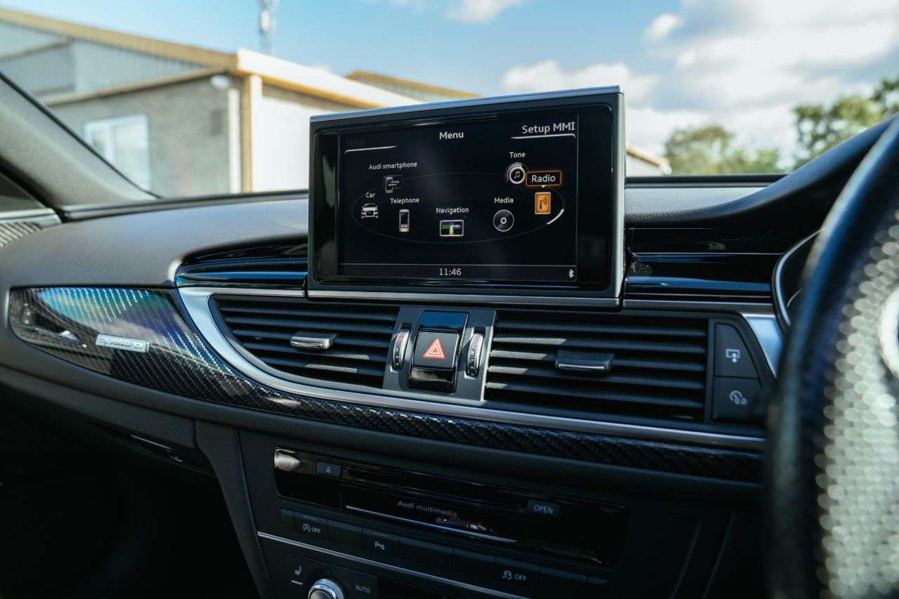 2016 AUDI RS6 AVANT 2016 AUDI RS6 AVANT