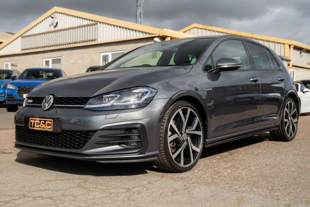 2019 VOLKSWAGEN GOLF 2019 VOLKSWAGEN GOLF