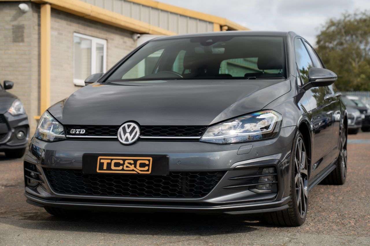2019 VOLKSWAGEN GOLF 2019 VOLKSWAGEN GOLF