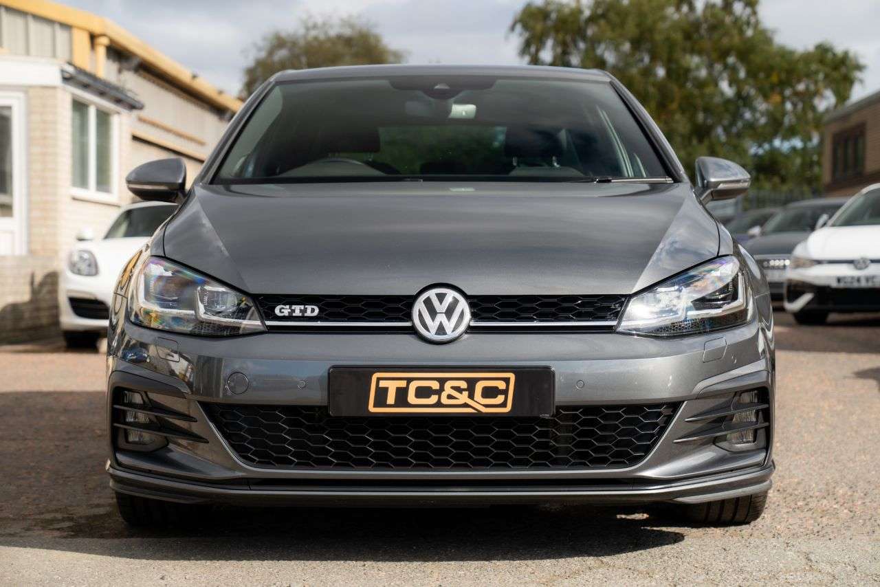 2019 VOLKSWAGEN GOLF 2019 VOLKSWAGEN GOLF