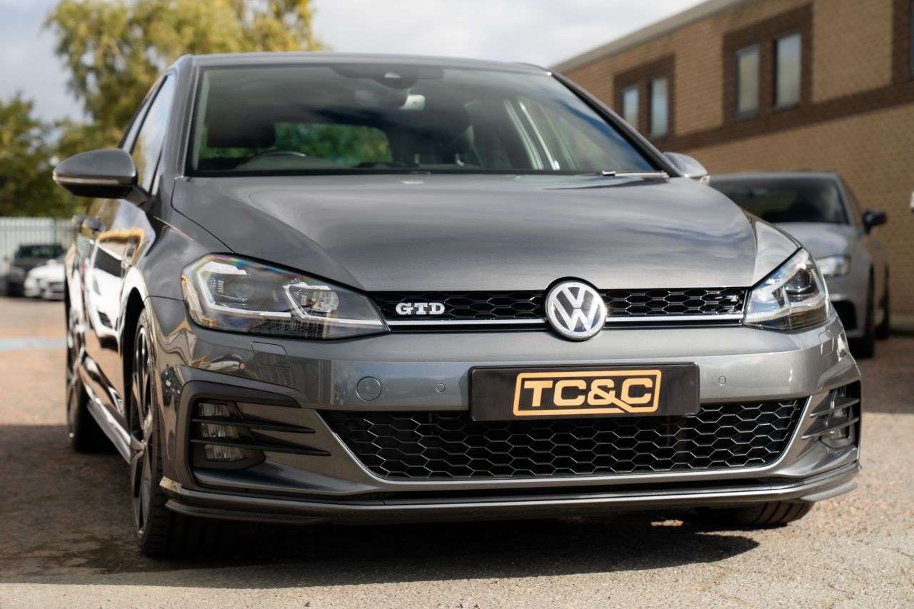 2019 VOLKSWAGEN GOLF 2019 VOLKSWAGEN GOLF