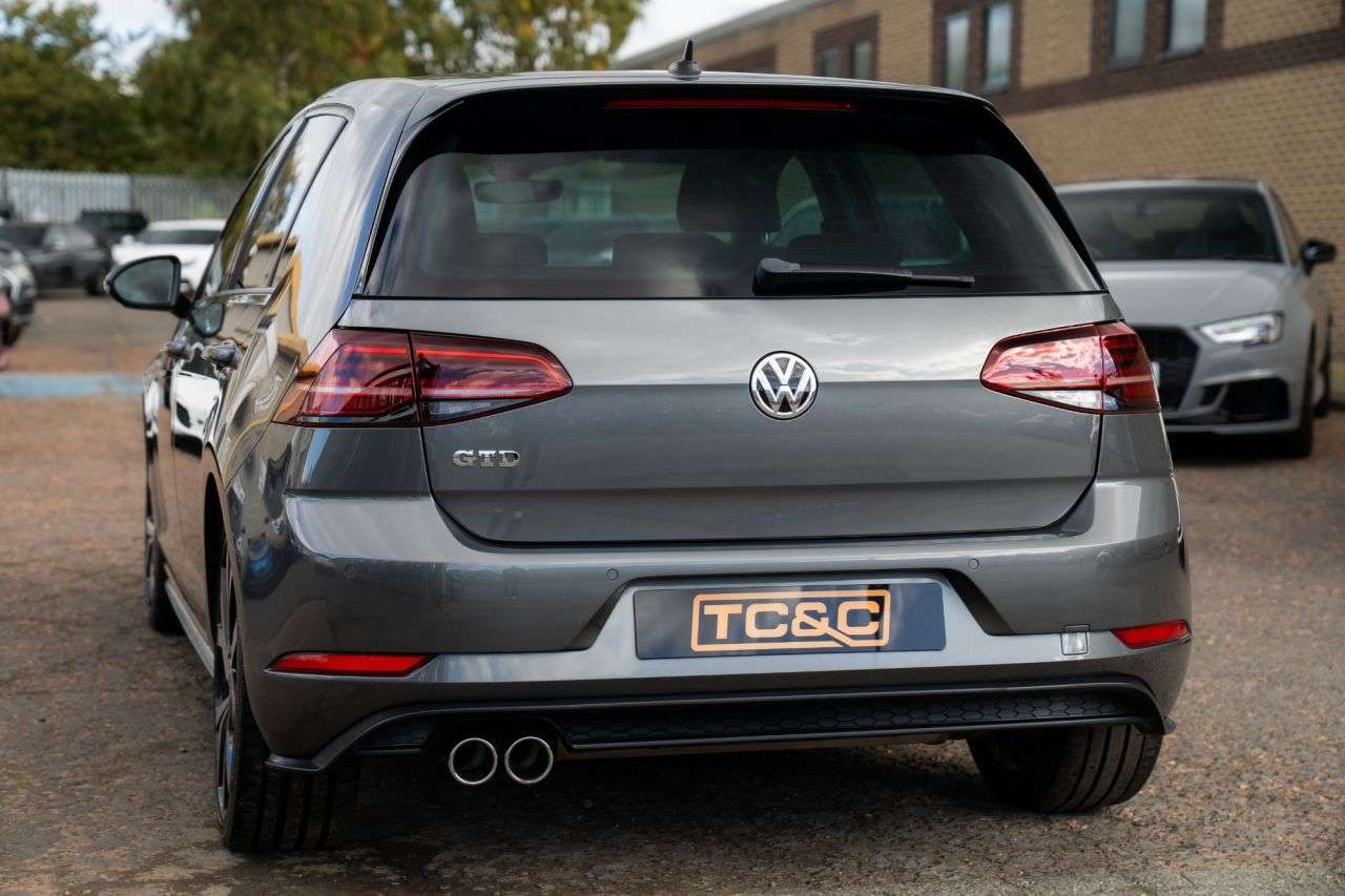 2019 VOLKSWAGEN GOLF 2019 VOLKSWAGEN GOLF