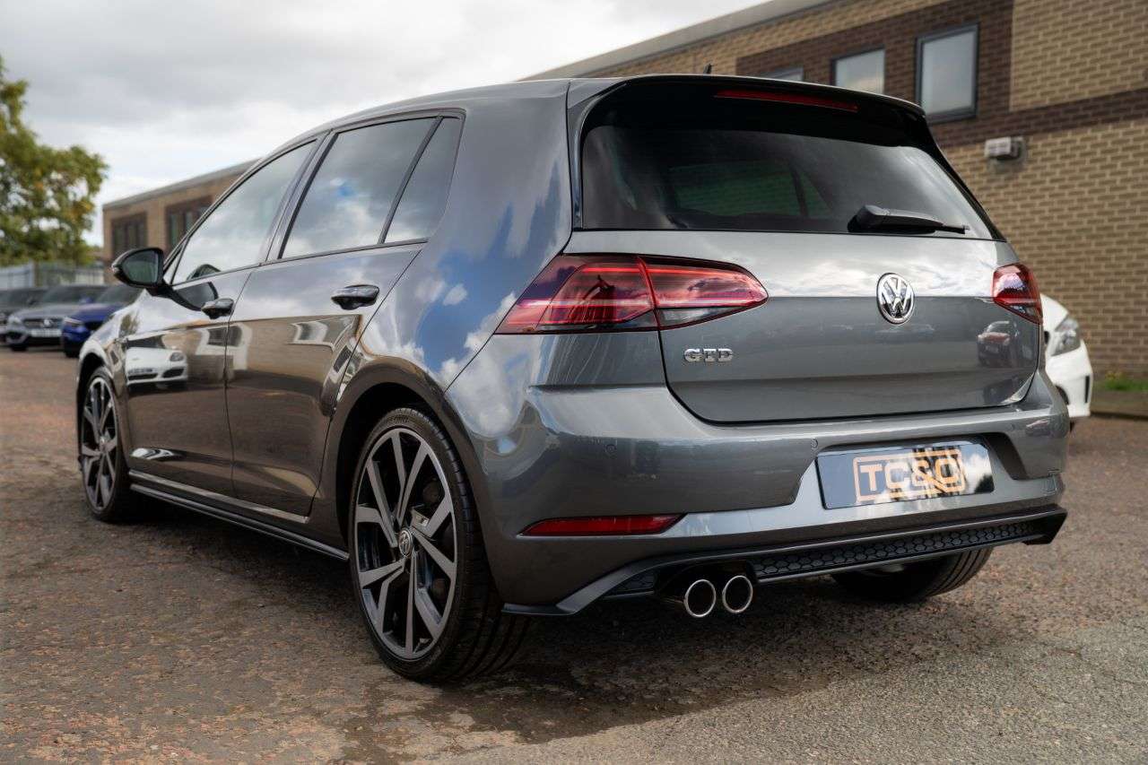2019 VOLKSWAGEN GOLF 2019 VOLKSWAGEN GOLF
