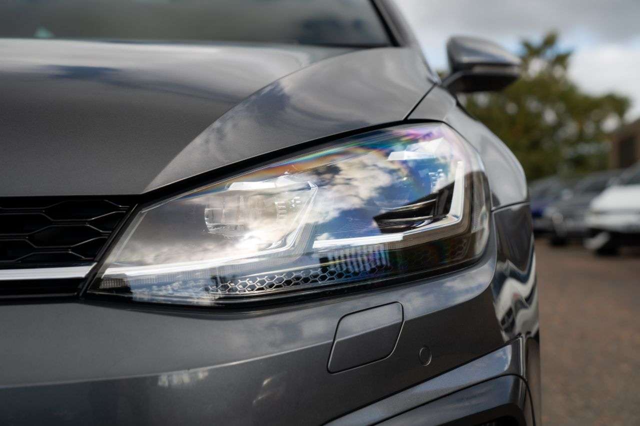 2019 VOLKSWAGEN GOLF 2019 VOLKSWAGEN GOLF