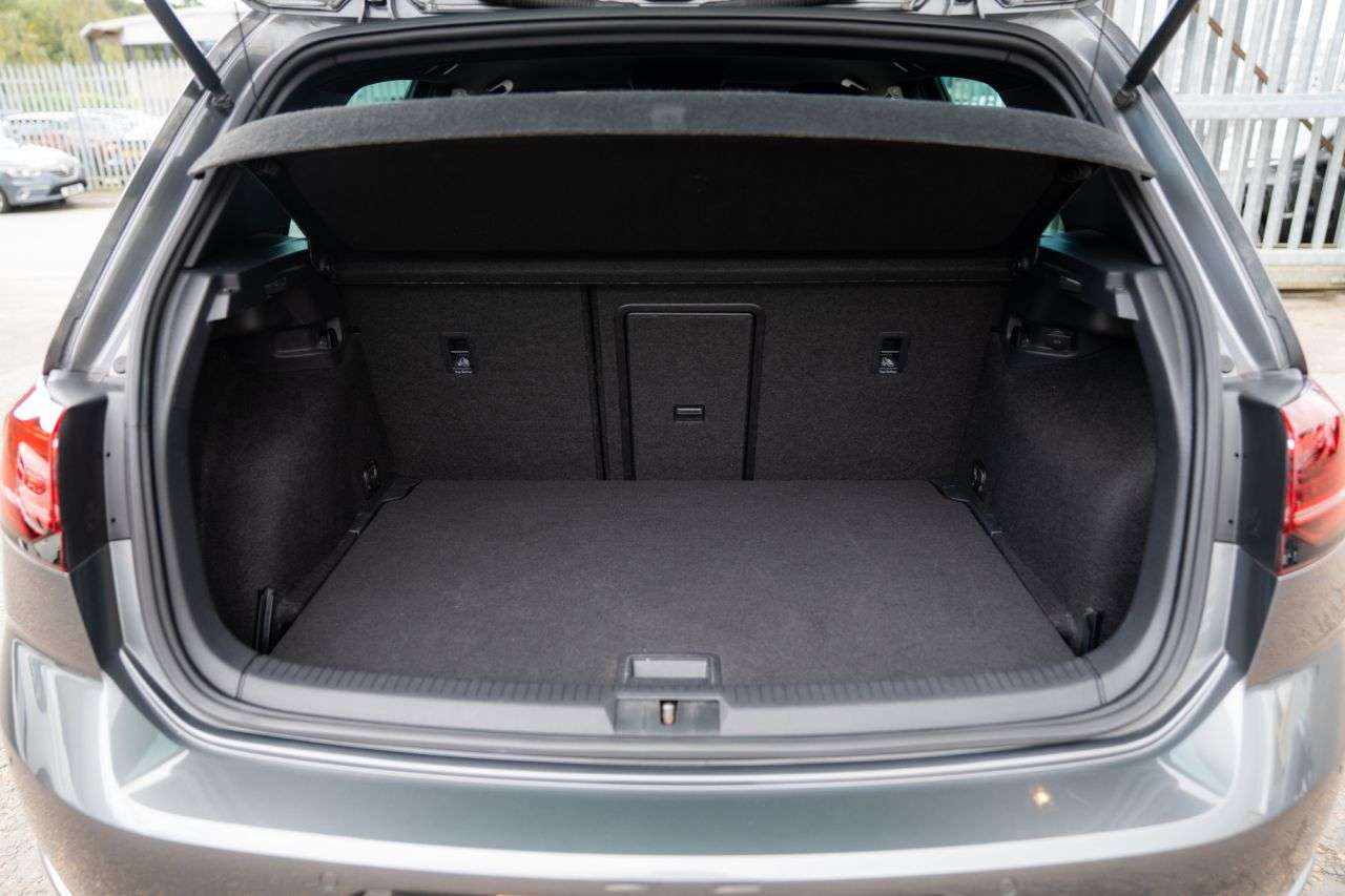 2019 VOLKSWAGEN GOLF 2019 VOLKSWAGEN GOLF