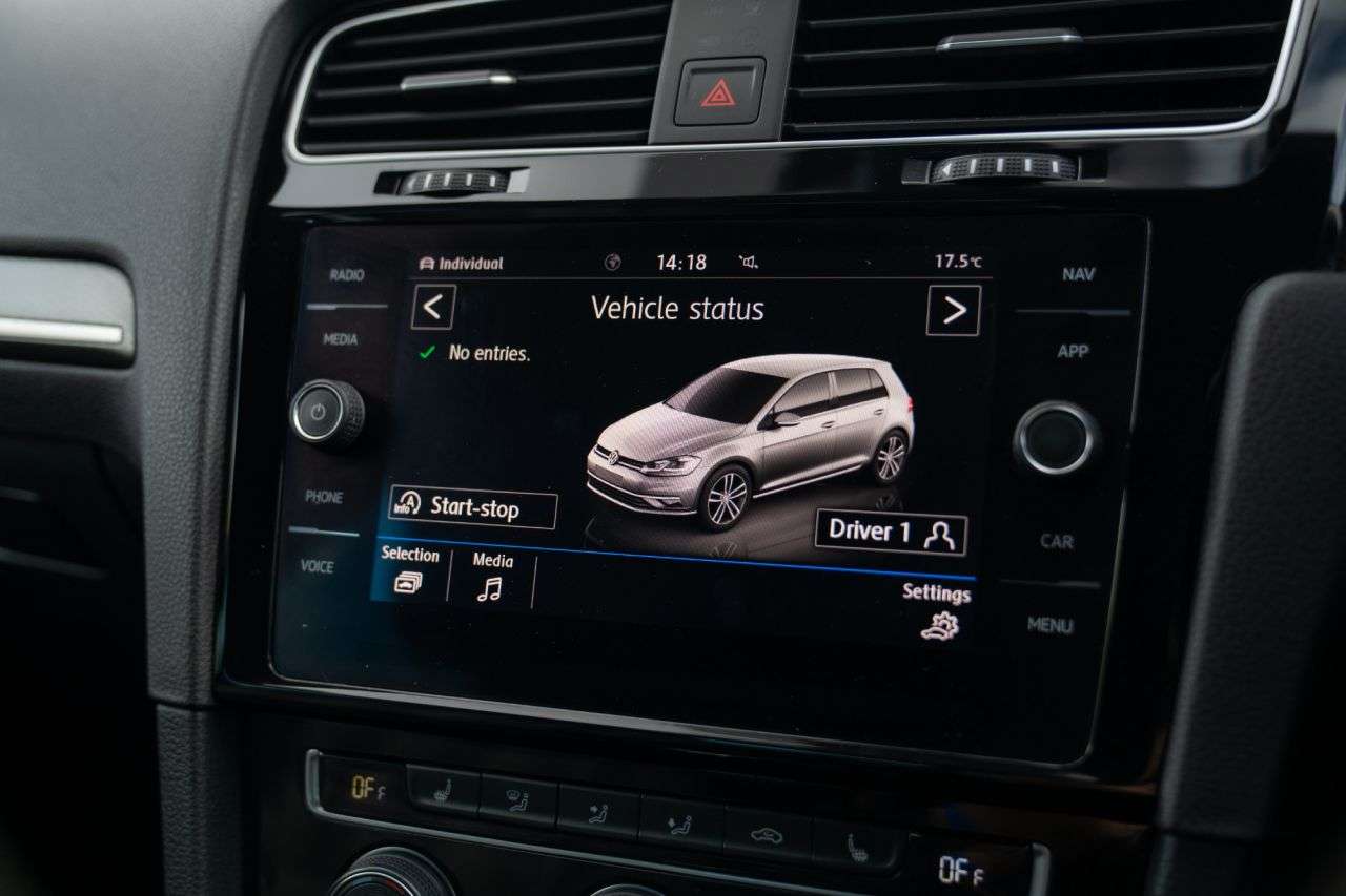 2019 VOLKSWAGEN GOLF 2019 VOLKSWAGEN GOLF