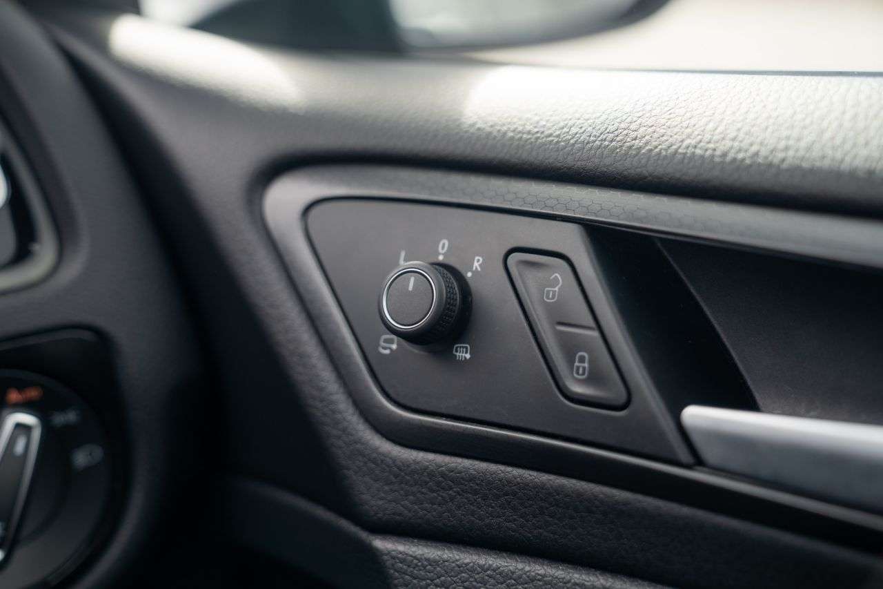 2019 VOLKSWAGEN GOLF 2019 VOLKSWAGEN GOLF