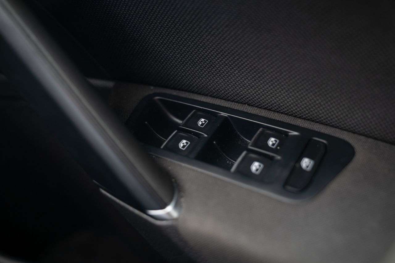 2019 VOLKSWAGEN GOLF 2019 VOLKSWAGEN GOLF