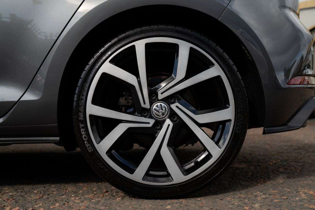 2019 VOLKSWAGEN GOLF 2019 VOLKSWAGEN GOLF