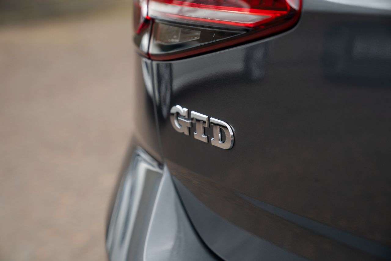 2019 VOLKSWAGEN GOLF 2019 VOLKSWAGEN GOLF
