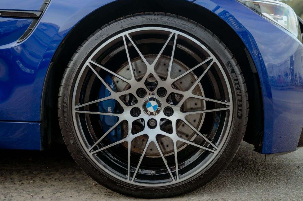 A 2020 BMW M4 3.0 BiTurbo GPF Competition Coupe 2dr Petrol DCT Euro 6 (s/s) (450 ps) A 2020 BMW M4 3.0 BiTurbo GPF Competition Coupe 2dr Petrol DCT Euro 6 (s/s) (450 ps)