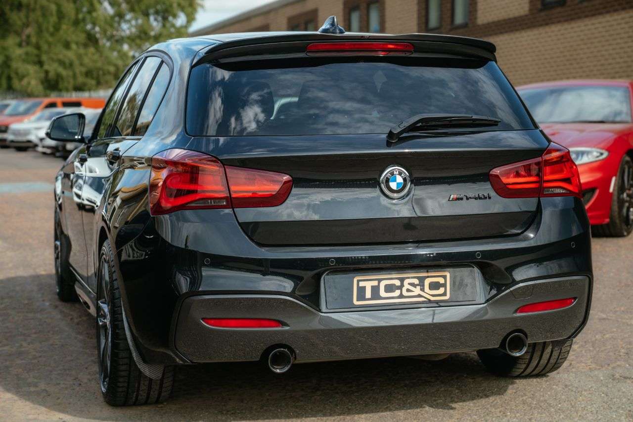 2019 BMW 1 SERIES 2019 BMW 1 SERIES