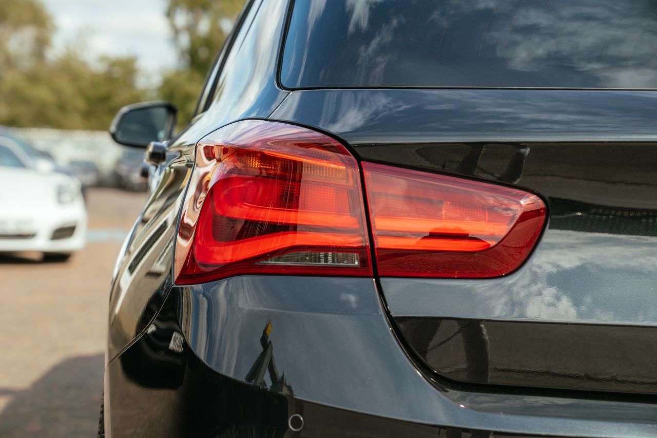 2019 BMW 1 SERIES 2019 BMW 1 SERIES
