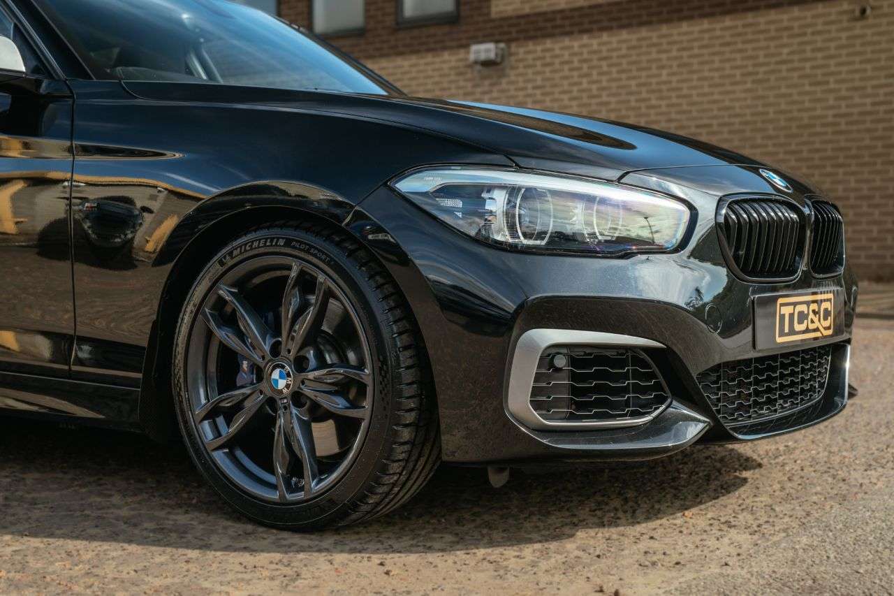 2019 BMW 1 SERIES 2019 BMW 1 SERIES