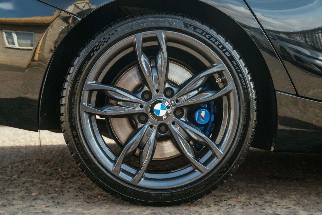 2019 BMW 1 SERIES 2019 BMW 1 SERIES