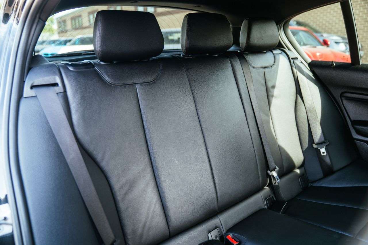 2019 BMW 1 SERIES 2019 BMW 1 SERIES