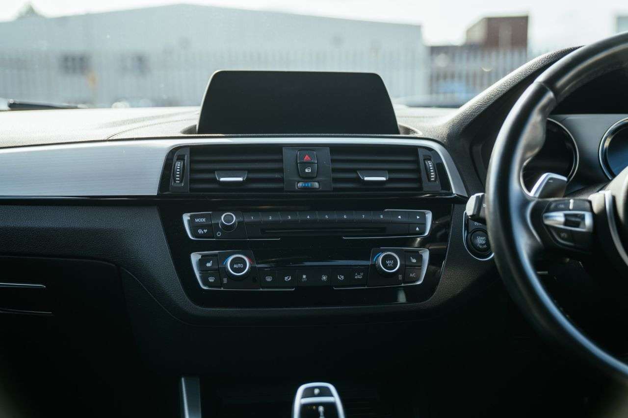 2019 BMW 1 SERIES 2019 BMW 1 SERIES