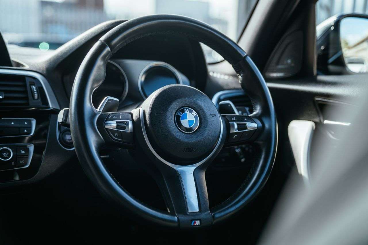 2019 BMW 1 SERIES 2019 BMW 1 SERIES