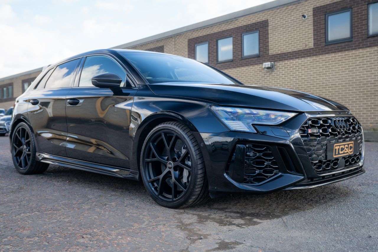 2022 AUDI RS3 2022 AUDI RS3