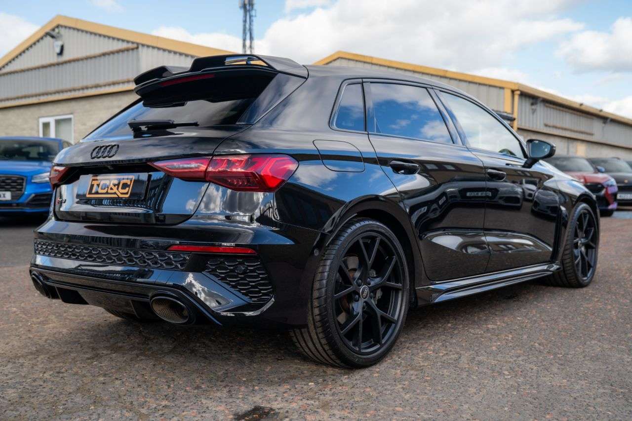 2022 AUDI RS3 2022 AUDI RS3
