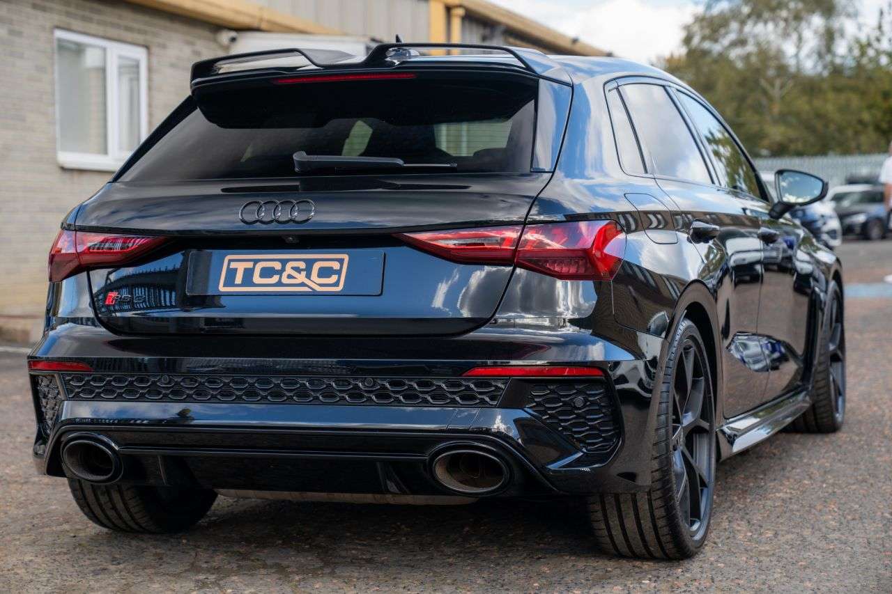 2022 AUDI RS3 2022 AUDI RS3