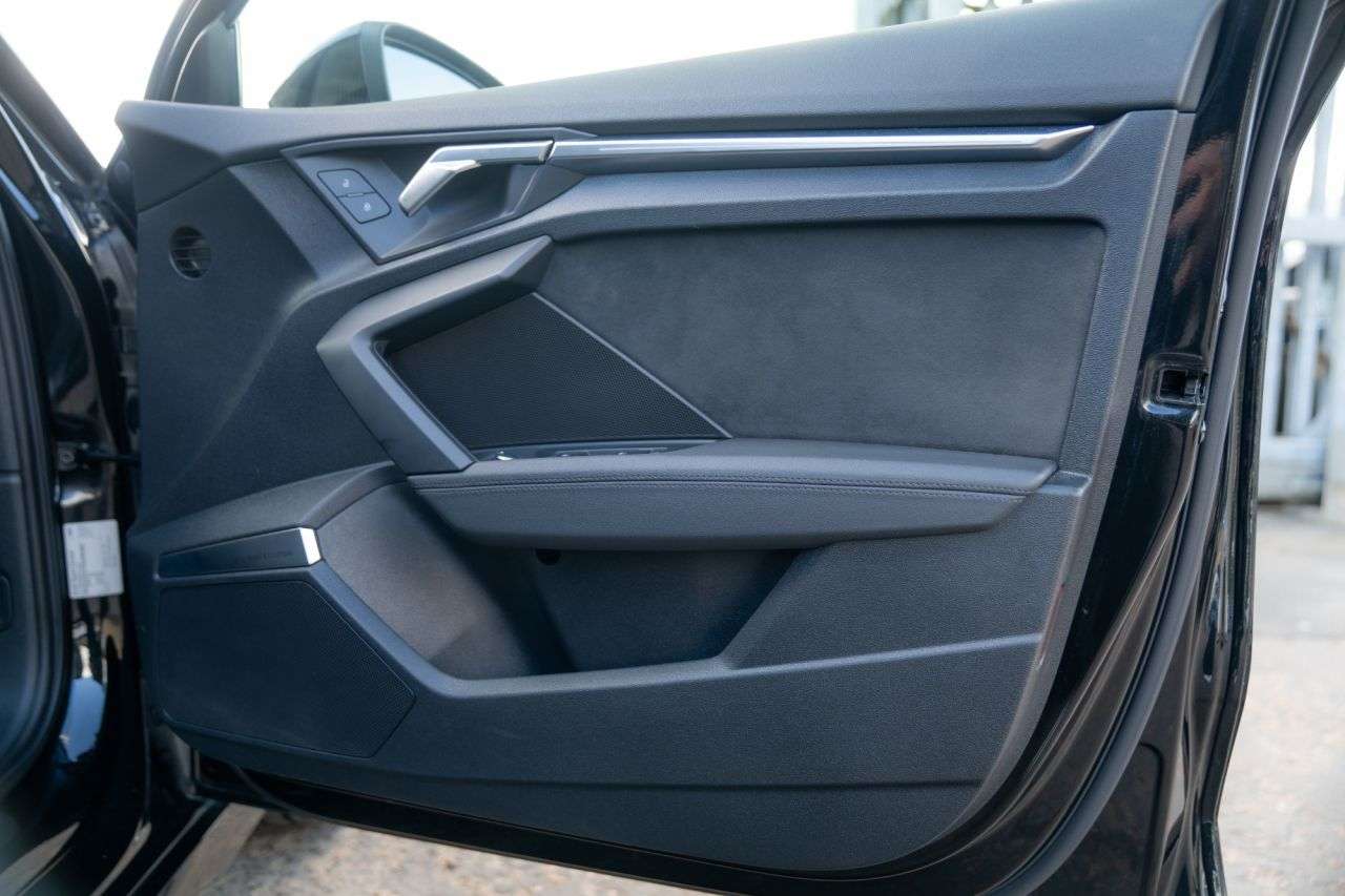 2022 AUDI RS3 2022 AUDI RS3