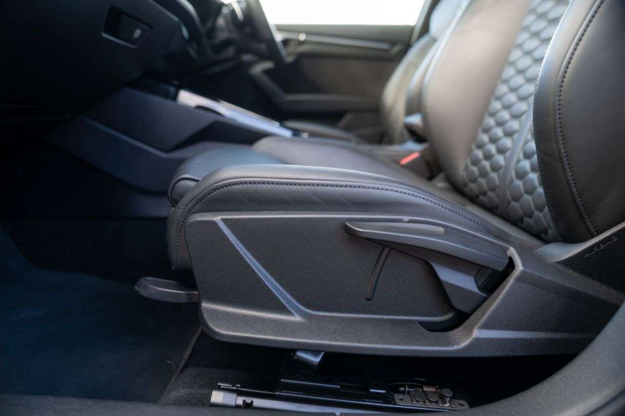 2022 AUDI RS3 2022 AUDI RS3
