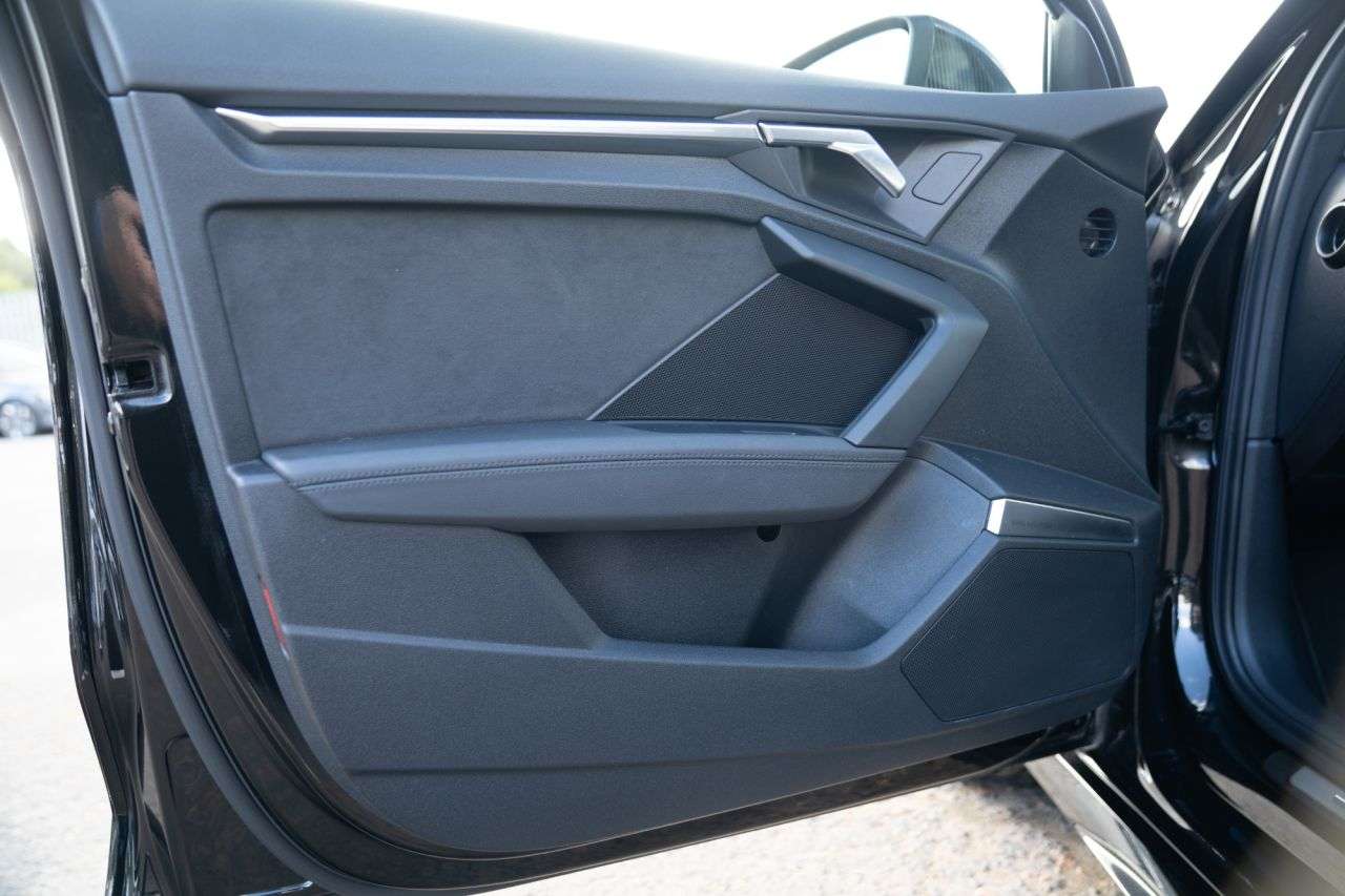 2022 AUDI RS3 2022 AUDI RS3