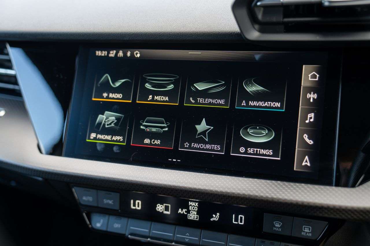 2022 AUDI RS3 2022 AUDI RS3