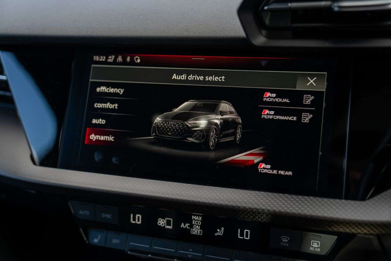 2022 AUDI RS3 2022 AUDI RS3
