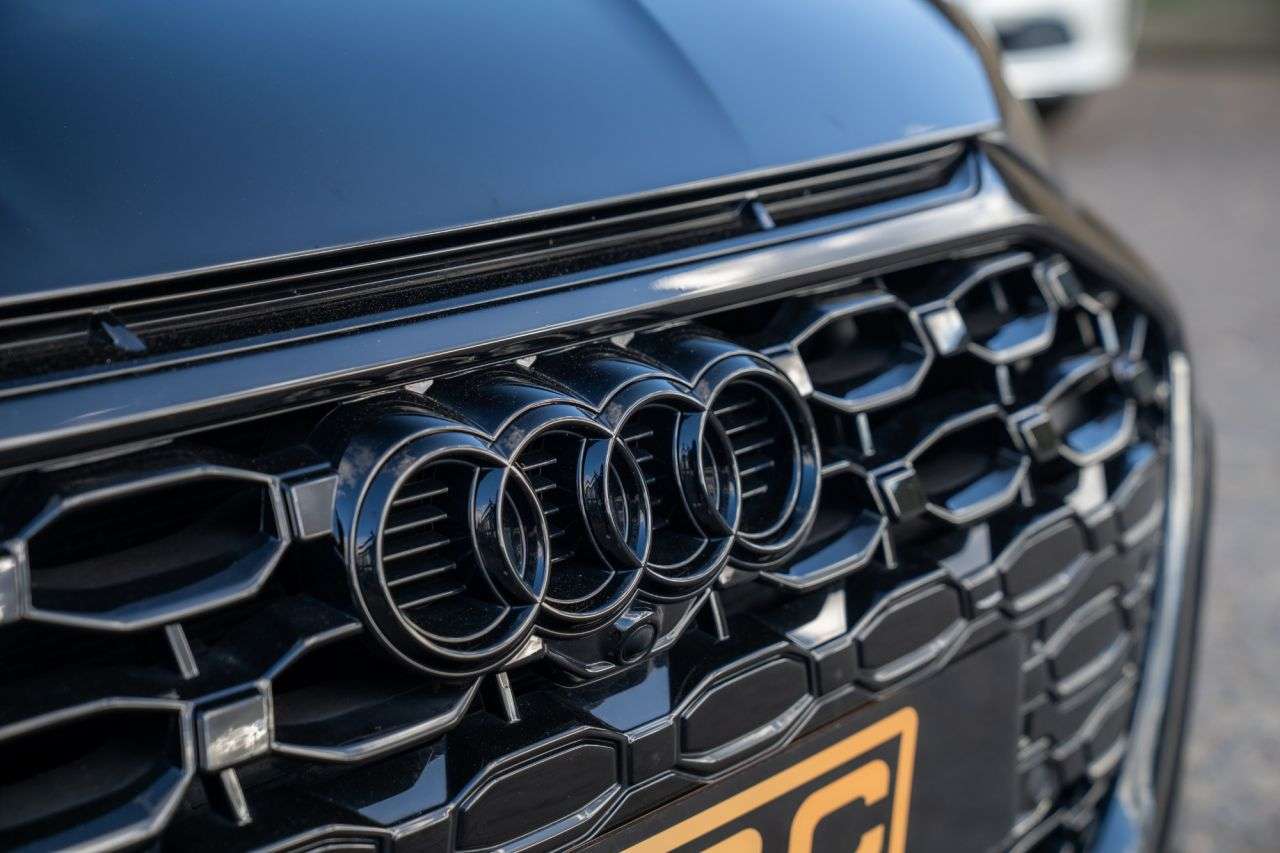 2022 AUDI RS3 2022 AUDI RS3