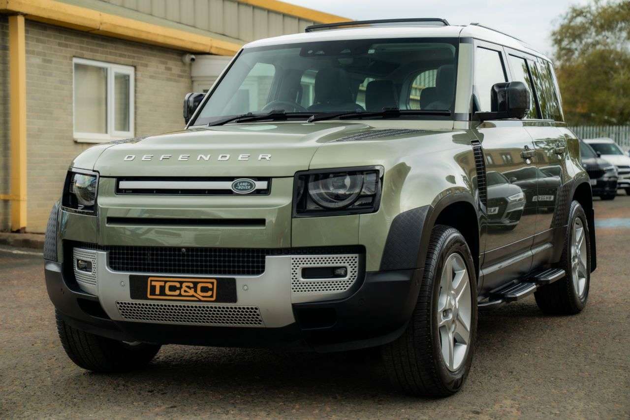 2022 LAND ROVER DEFENDER 110 2022 LAND ROVER DEFENDER 110