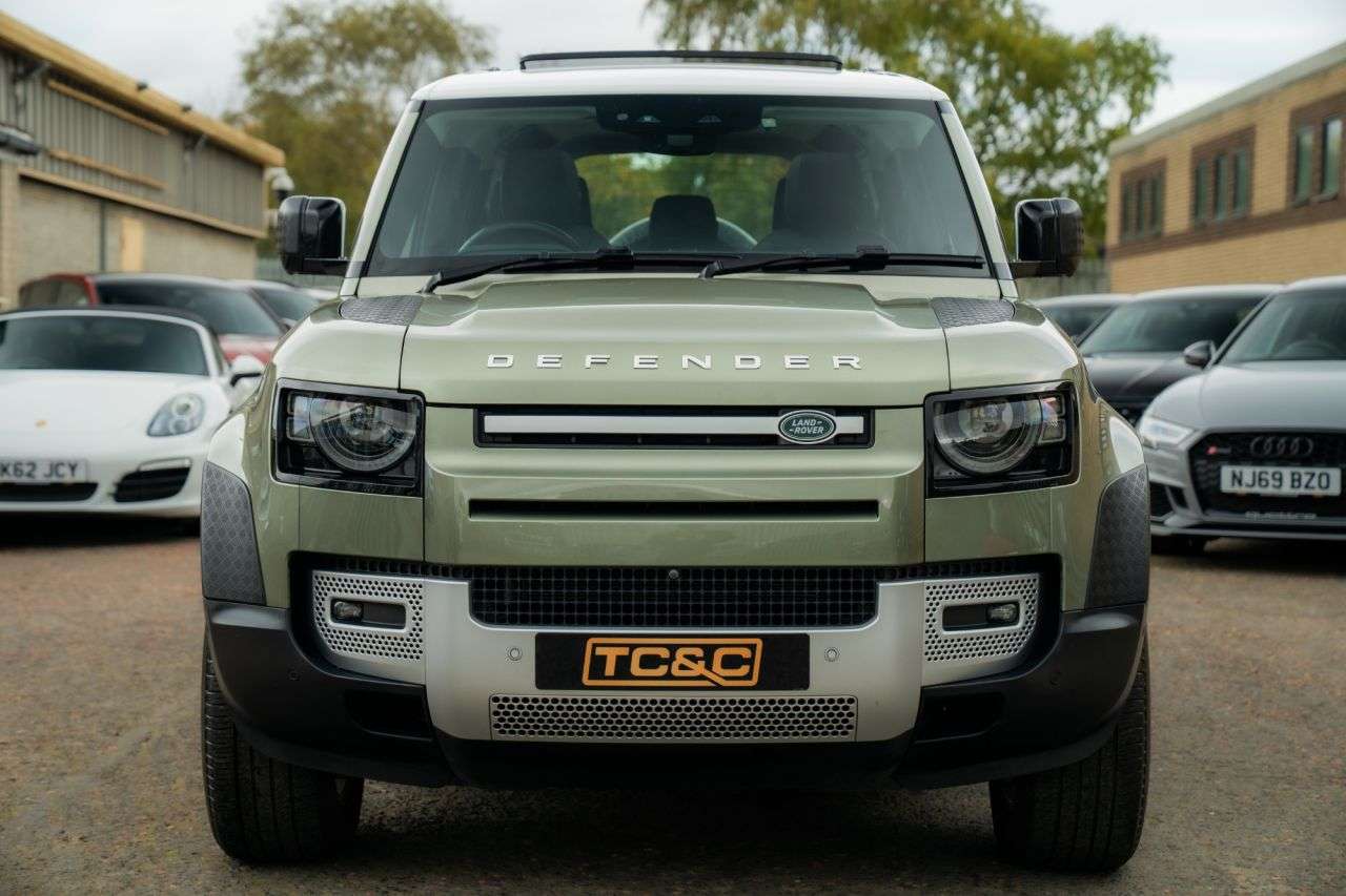 2022 LAND ROVER DEFENDER 110 2022 LAND ROVER DEFENDER 110