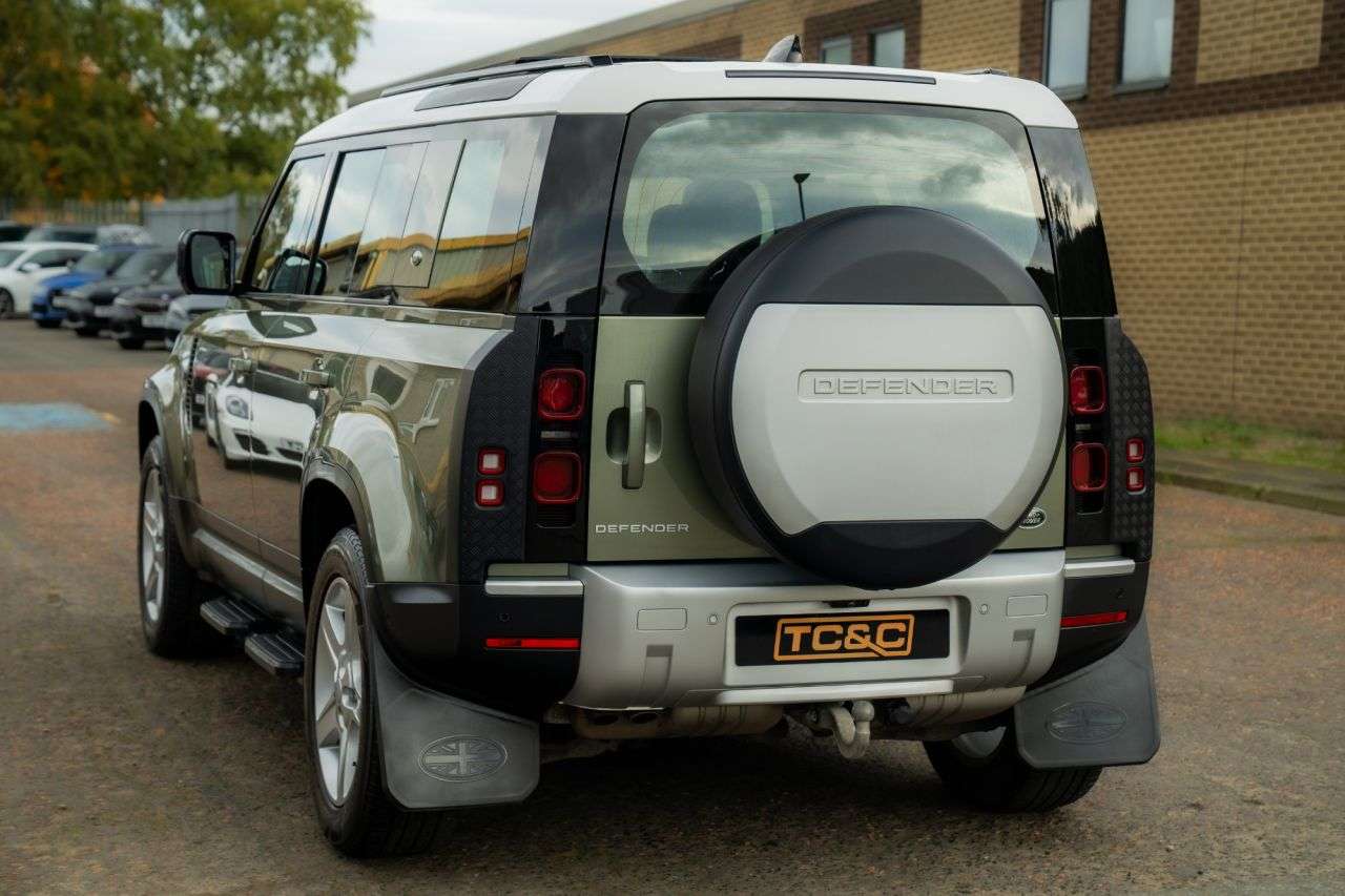 2022 LAND ROVER DEFENDER 110 2022 LAND ROVER DEFENDER 110