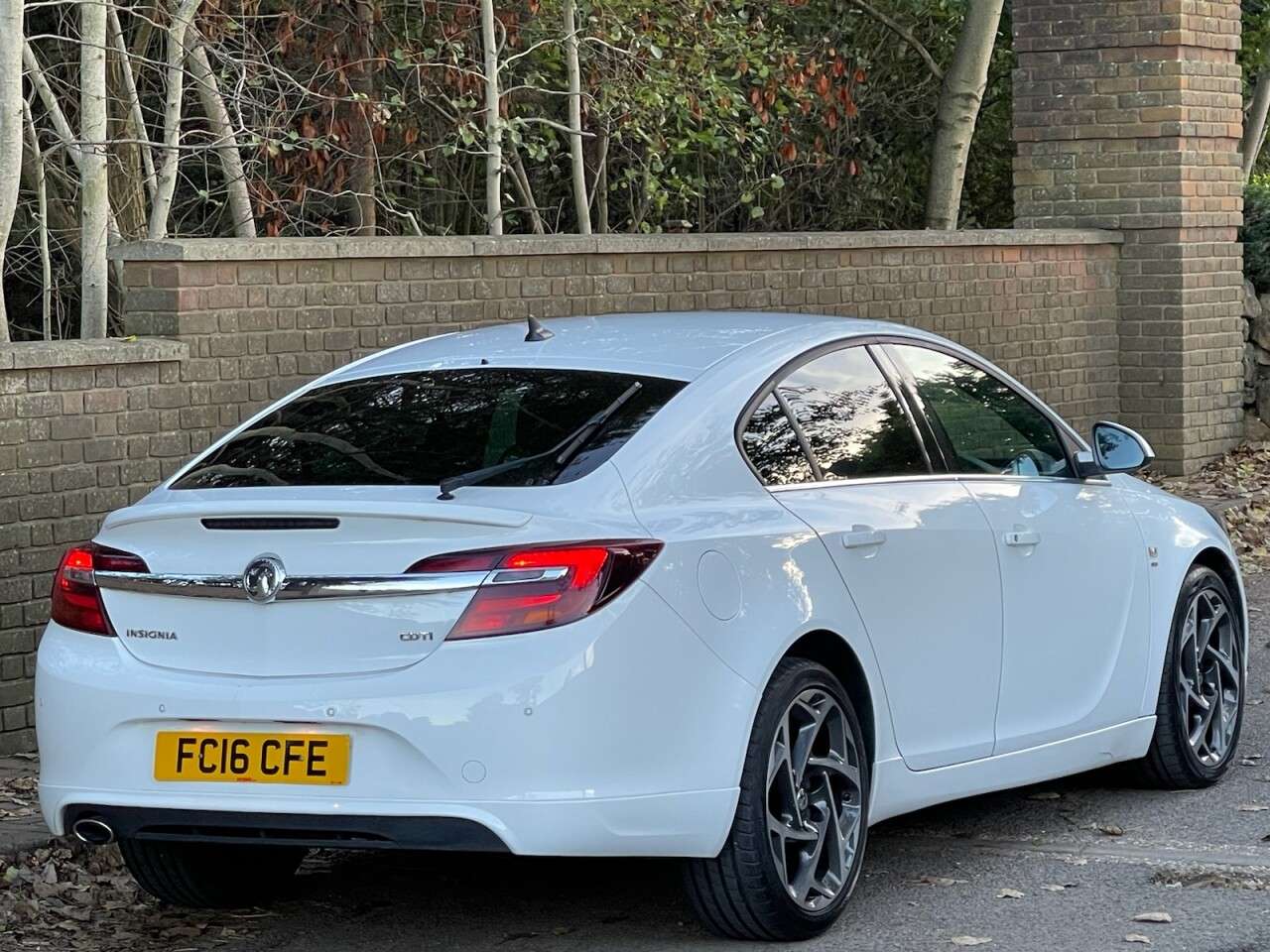 2016 VAUXHALL INSIGNIA 2016 VAUXHALL INSIGNIA