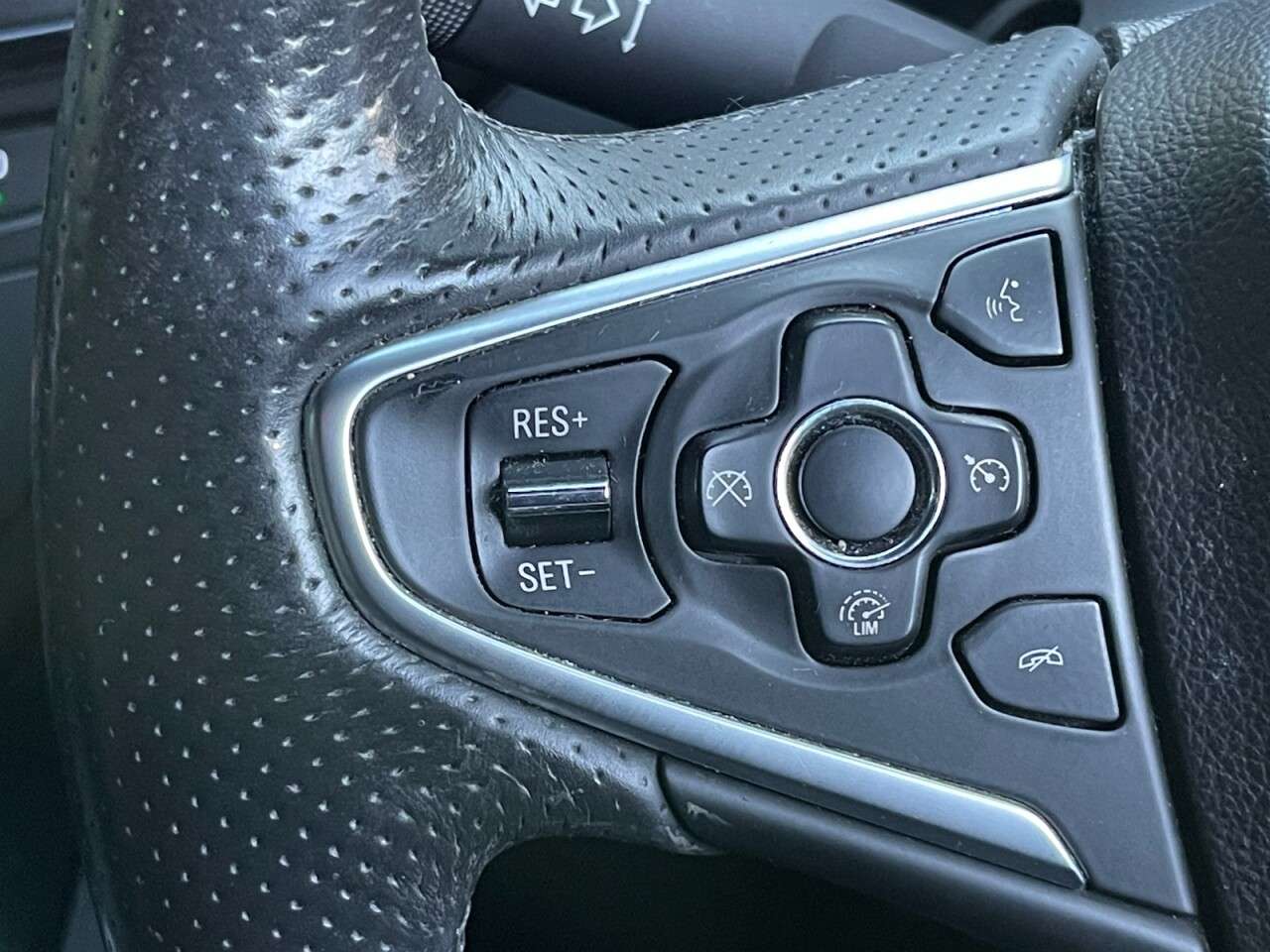 2016 VAUXHALL INSIGNIA 2016 VAUXHALL INSIGNIA