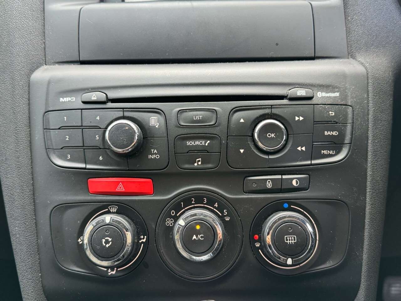 2013 CITROEN C4 2013 CITROEN C4