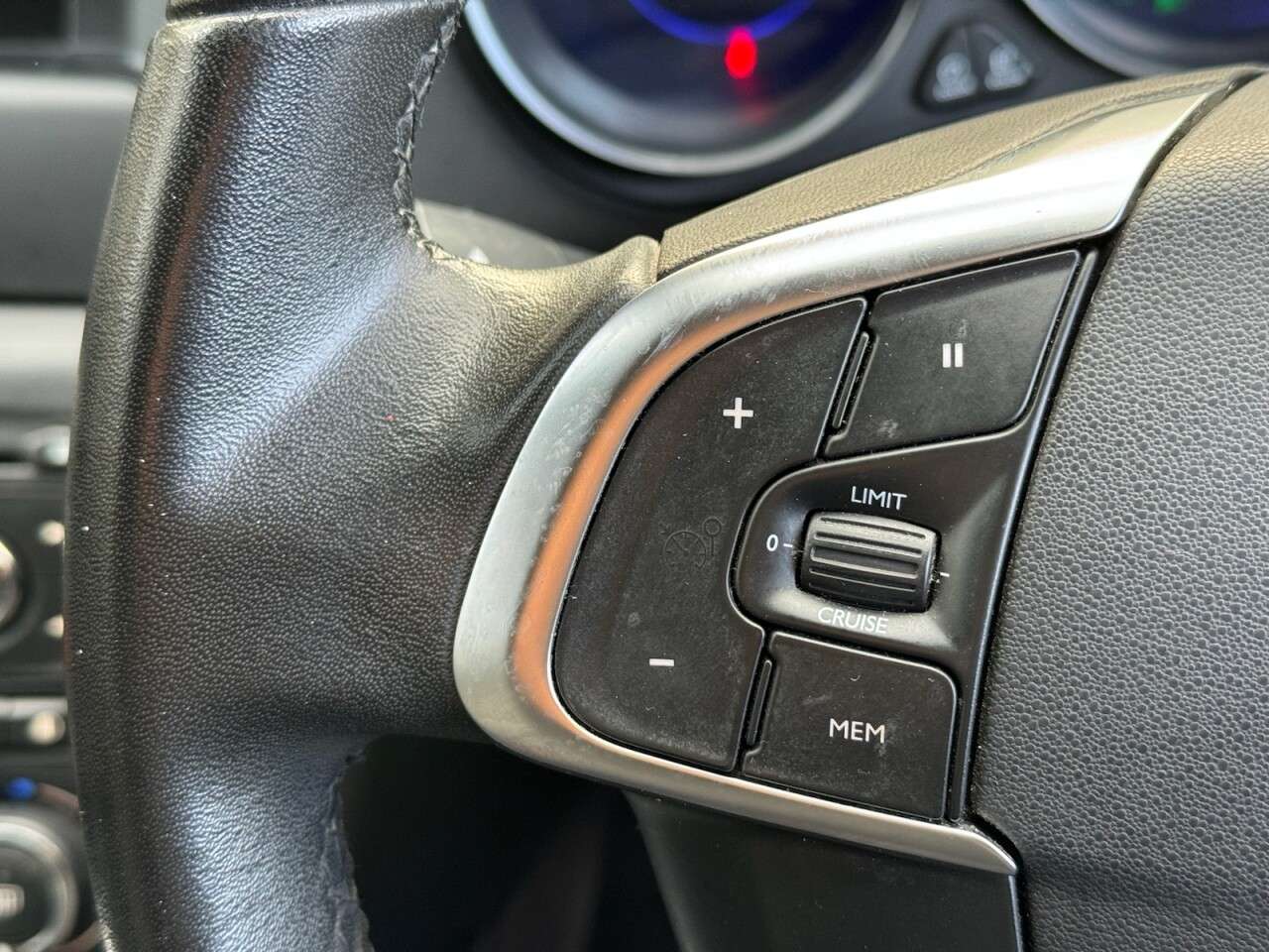 2013 CITROEN C4 2013 CITROEN C4