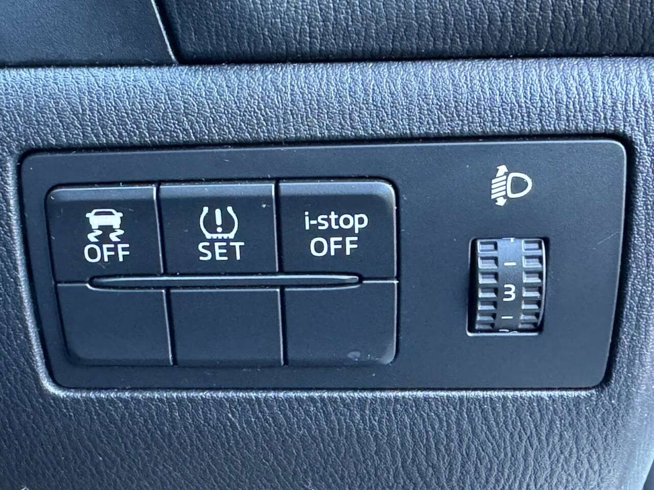 2015 MAZDA MAZDA 3 2015 MAZDA MAZDA 3