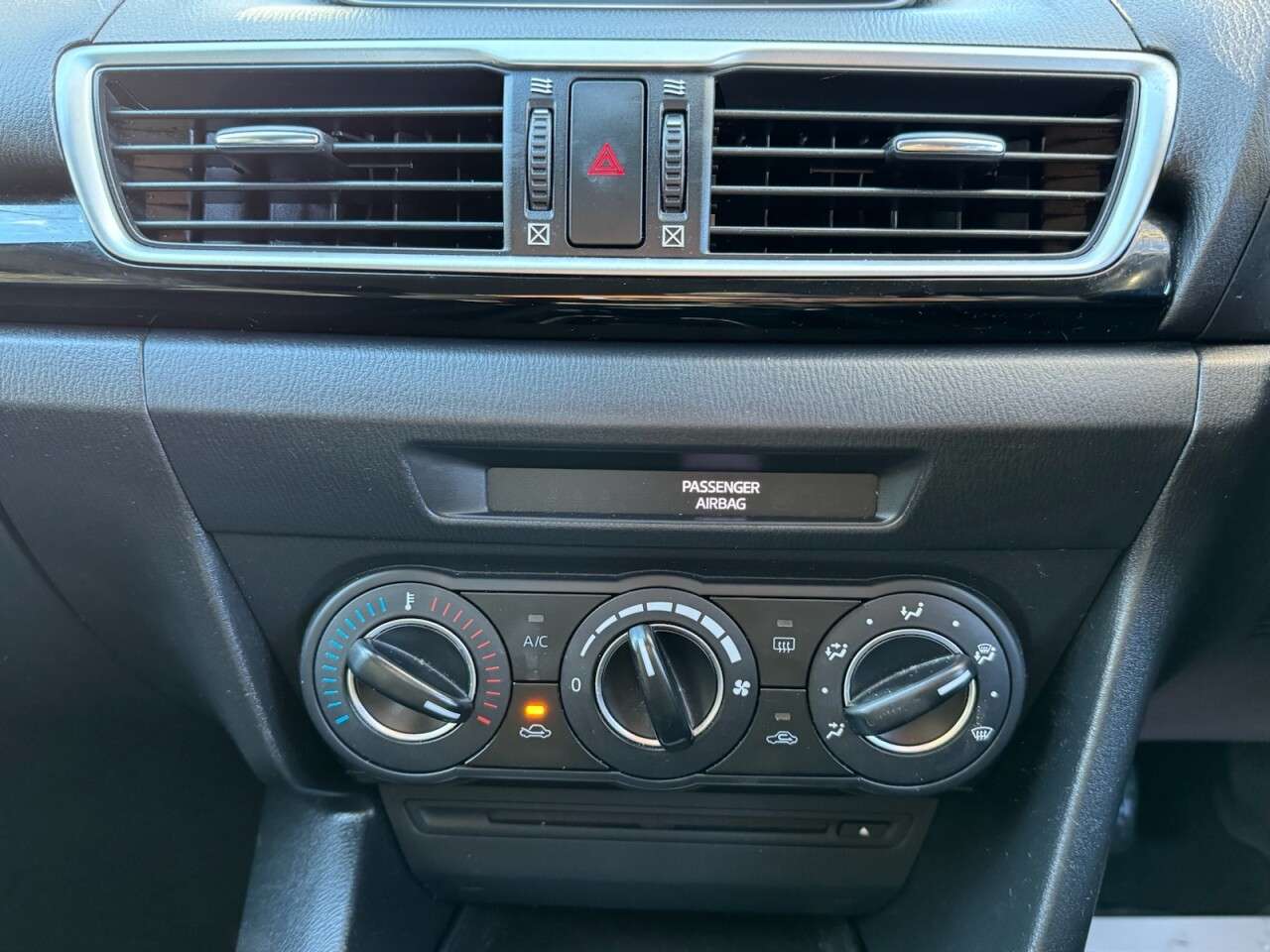 2015 MAZDA MAZDA 3 2015 MAZDA MAZDA 3