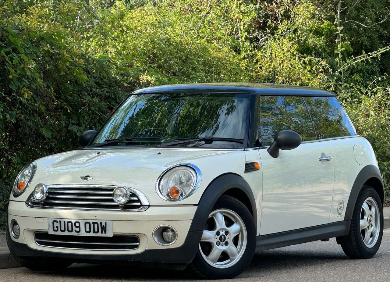 2009 MINI HATCH 2009 MINI HATCH