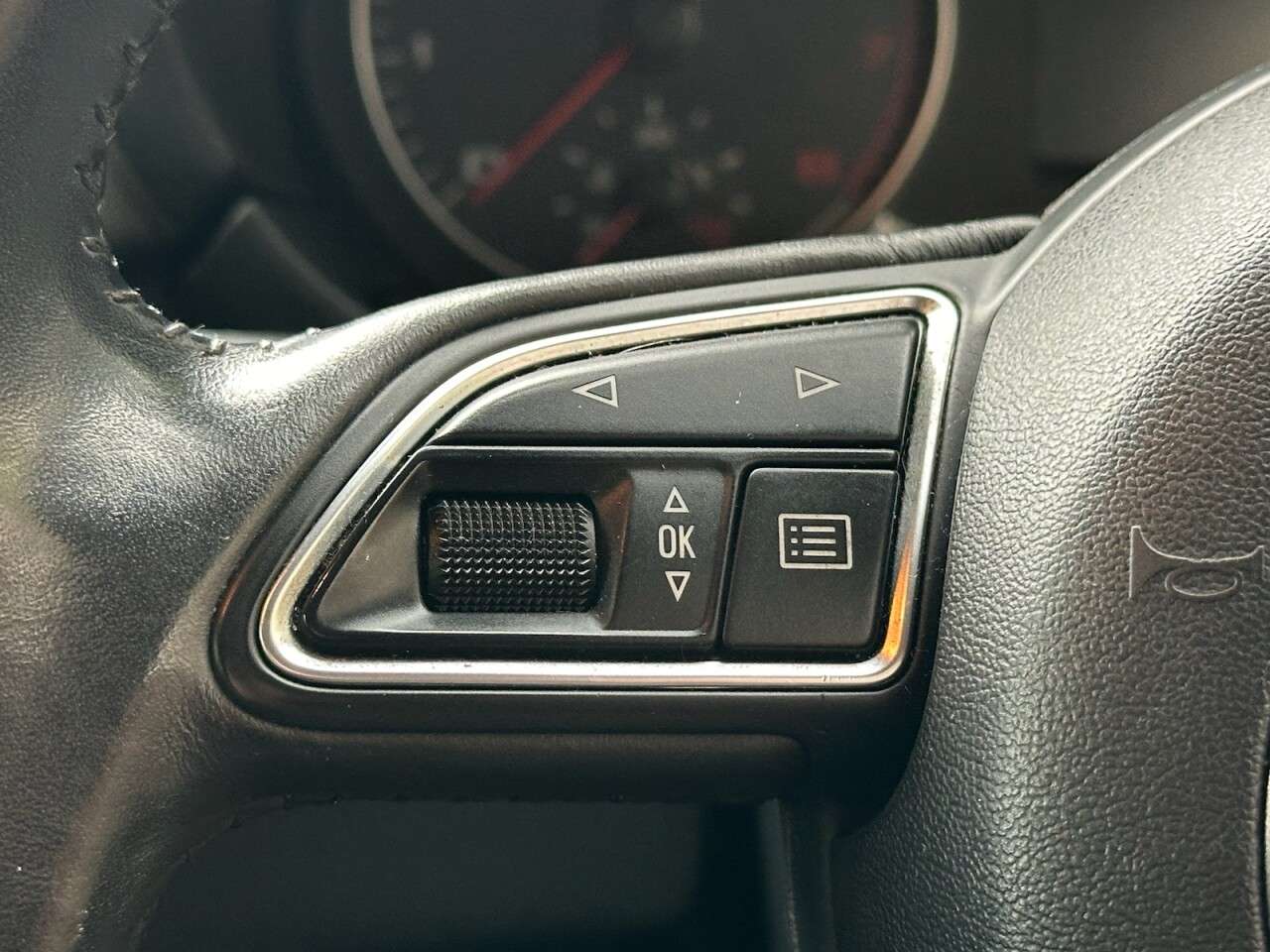 2011 AUDI A1 HATCHBACK 2011 AUDI A1 HATCHBACK