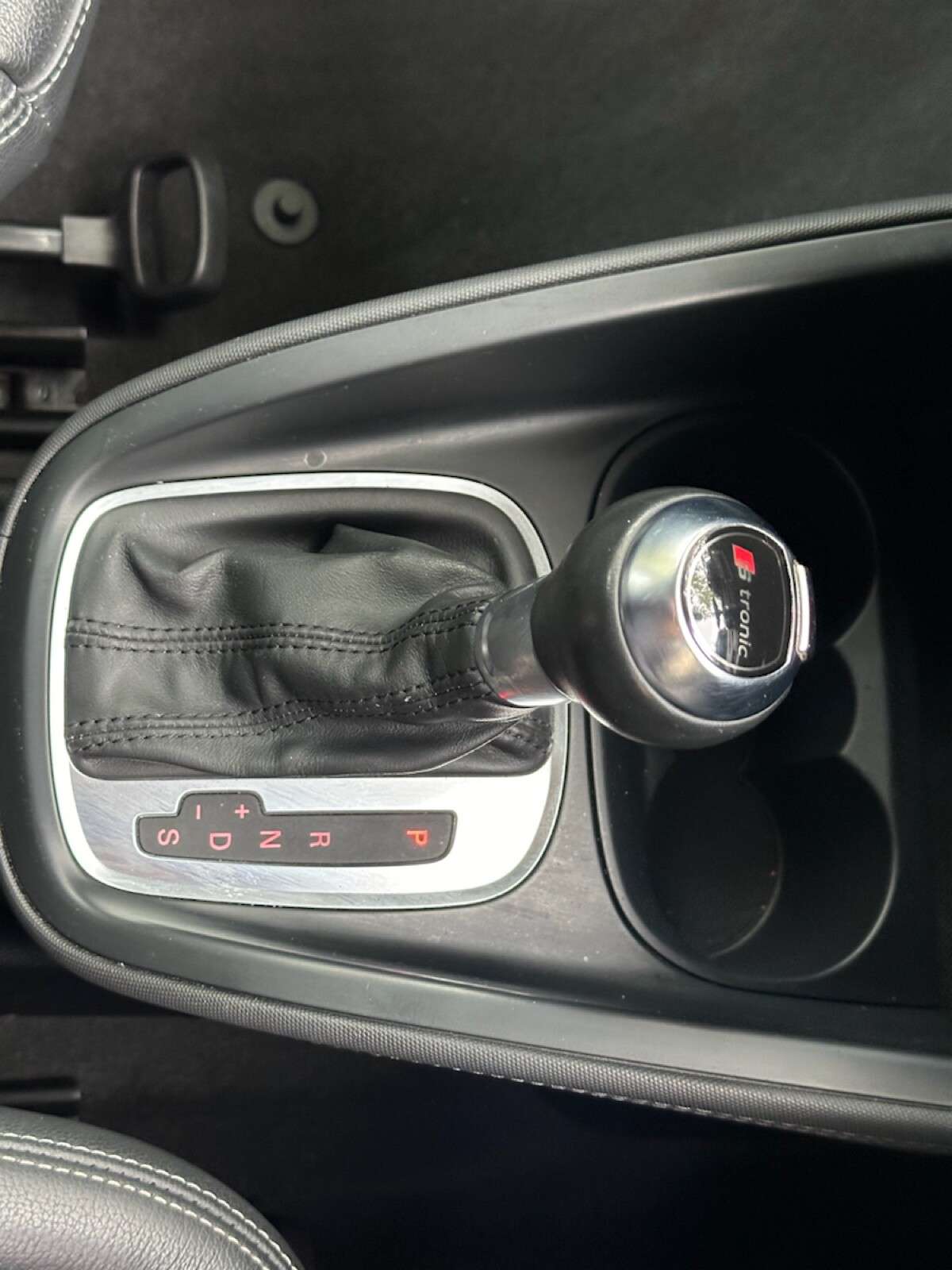 2011 AUDI A1 HATCHBACK 2011 AUDI A1 HATCHBACK